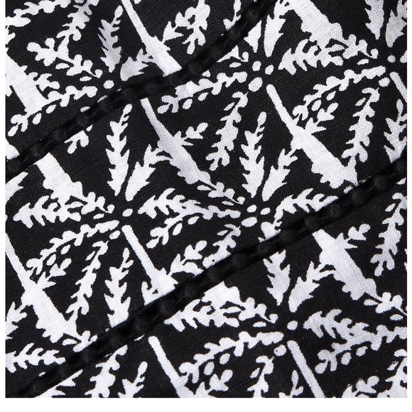 Vineyard Vines dress - Picture 3 of 9